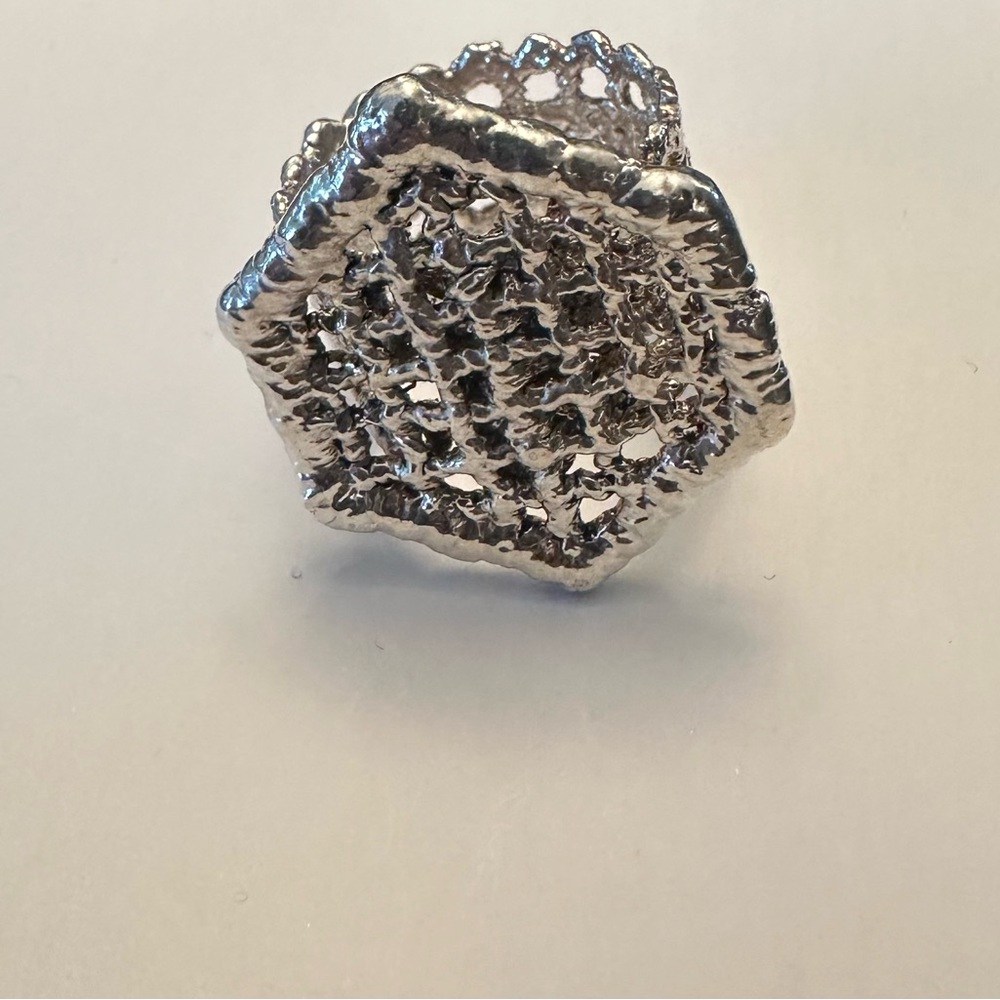 Textured Silver Toned Statement Ring. - image 5